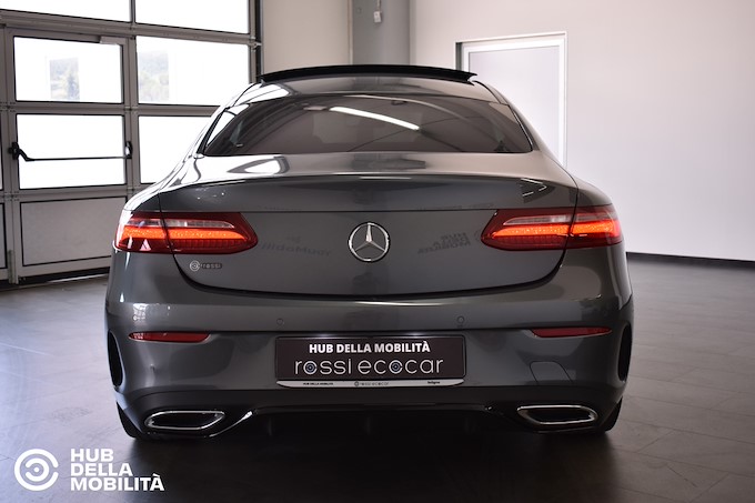 MERCEDES-BENZ E 220 d AMG-Line